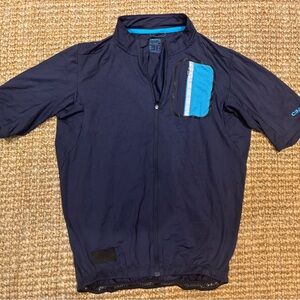 Craft cycling men’s shirt size small.